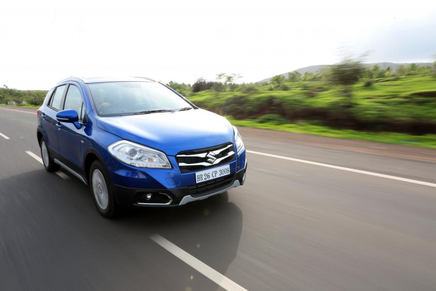  Maruti-Suzuki S-Cross 2015 года  (фото 2 из 9)